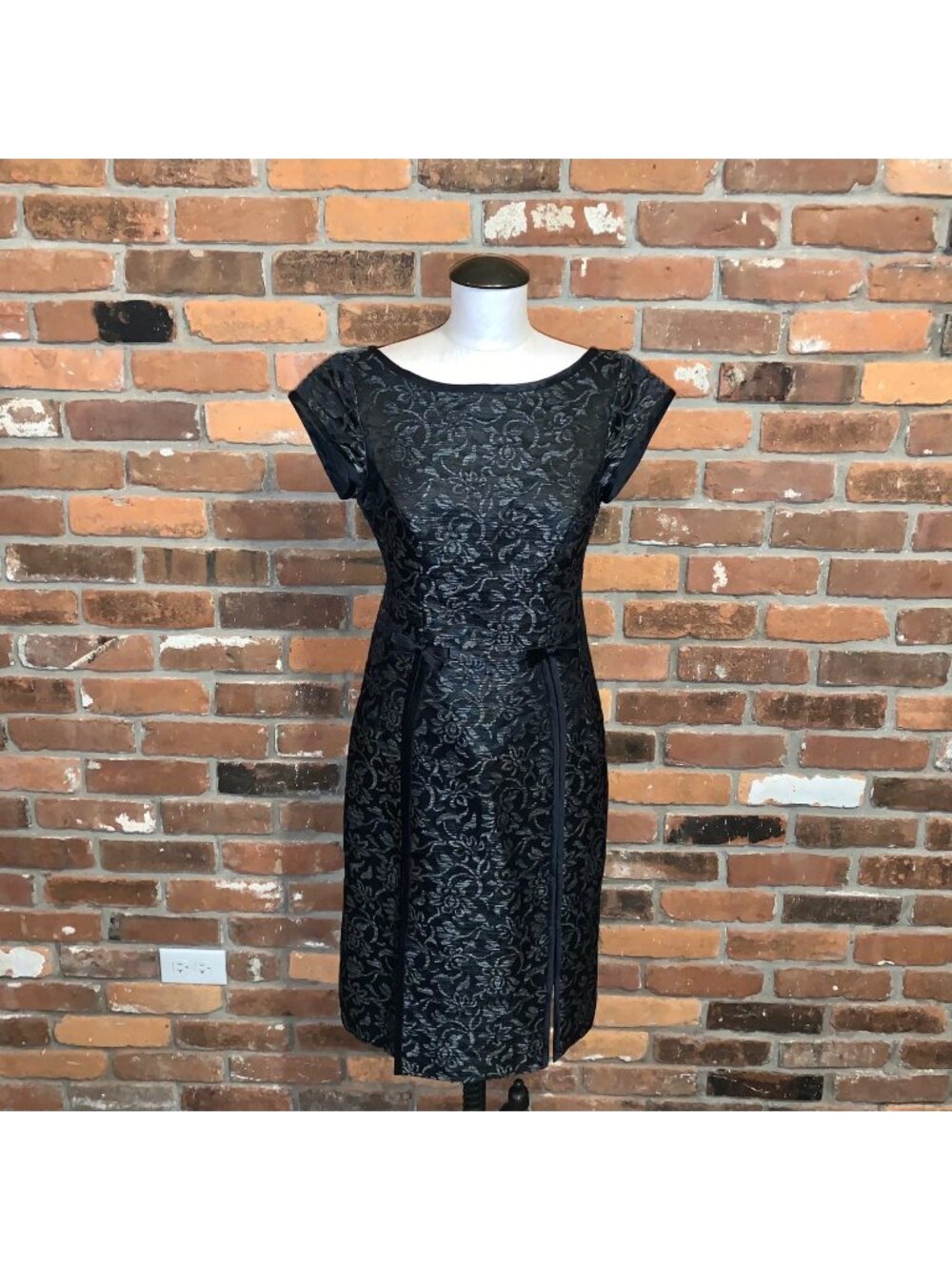 Nanette Lepore Black Brocade Scoop Neck Dress Size 6